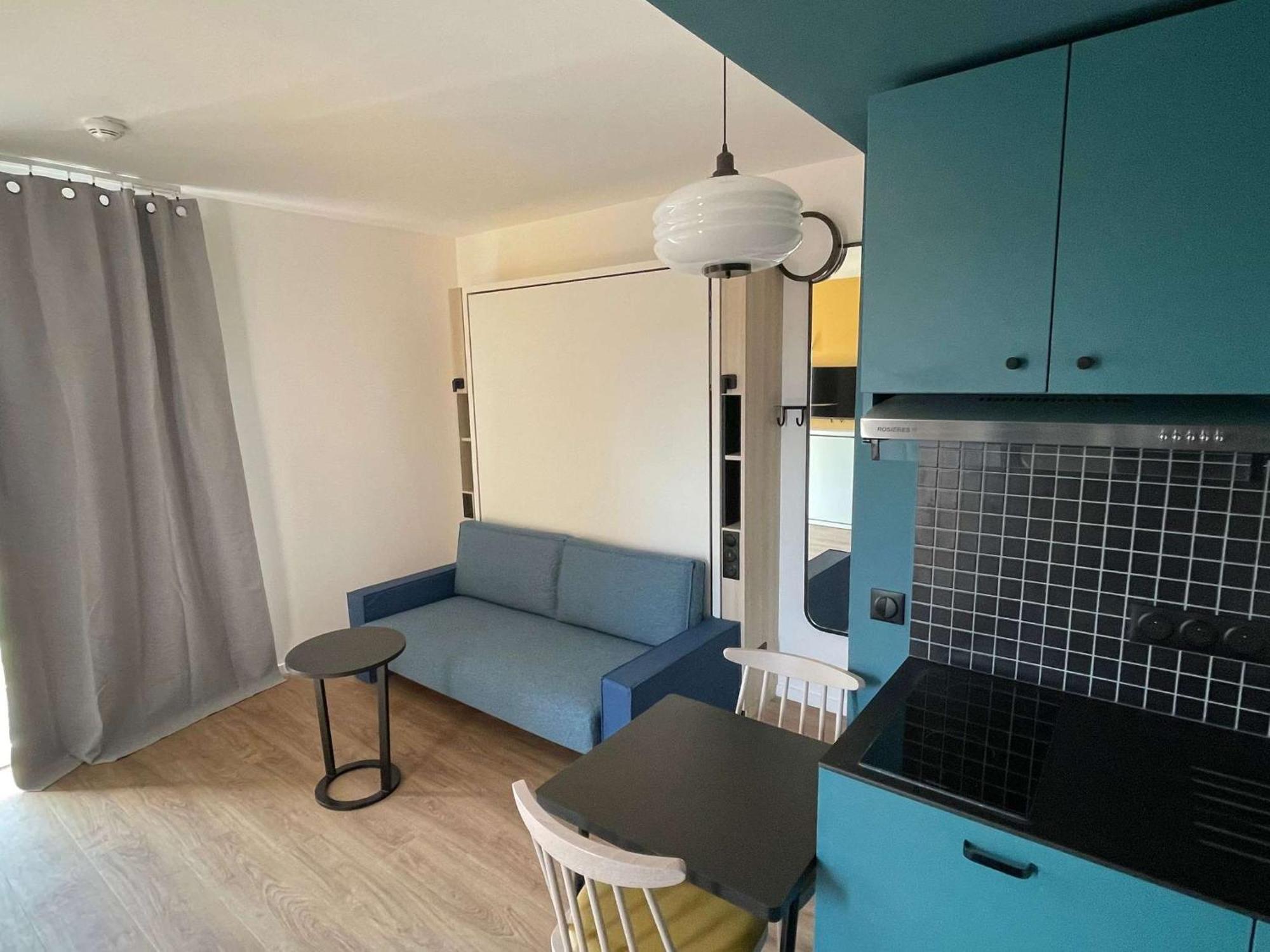 Aparthotel Adagio Access Porte De Camargue Сен-Мартен-де-Кро Экстерьер фото